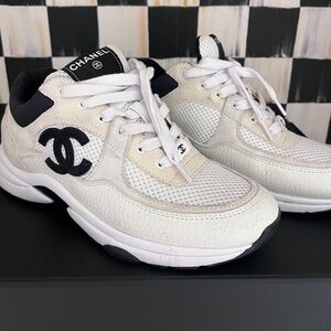 CHANEL SNEAKERS